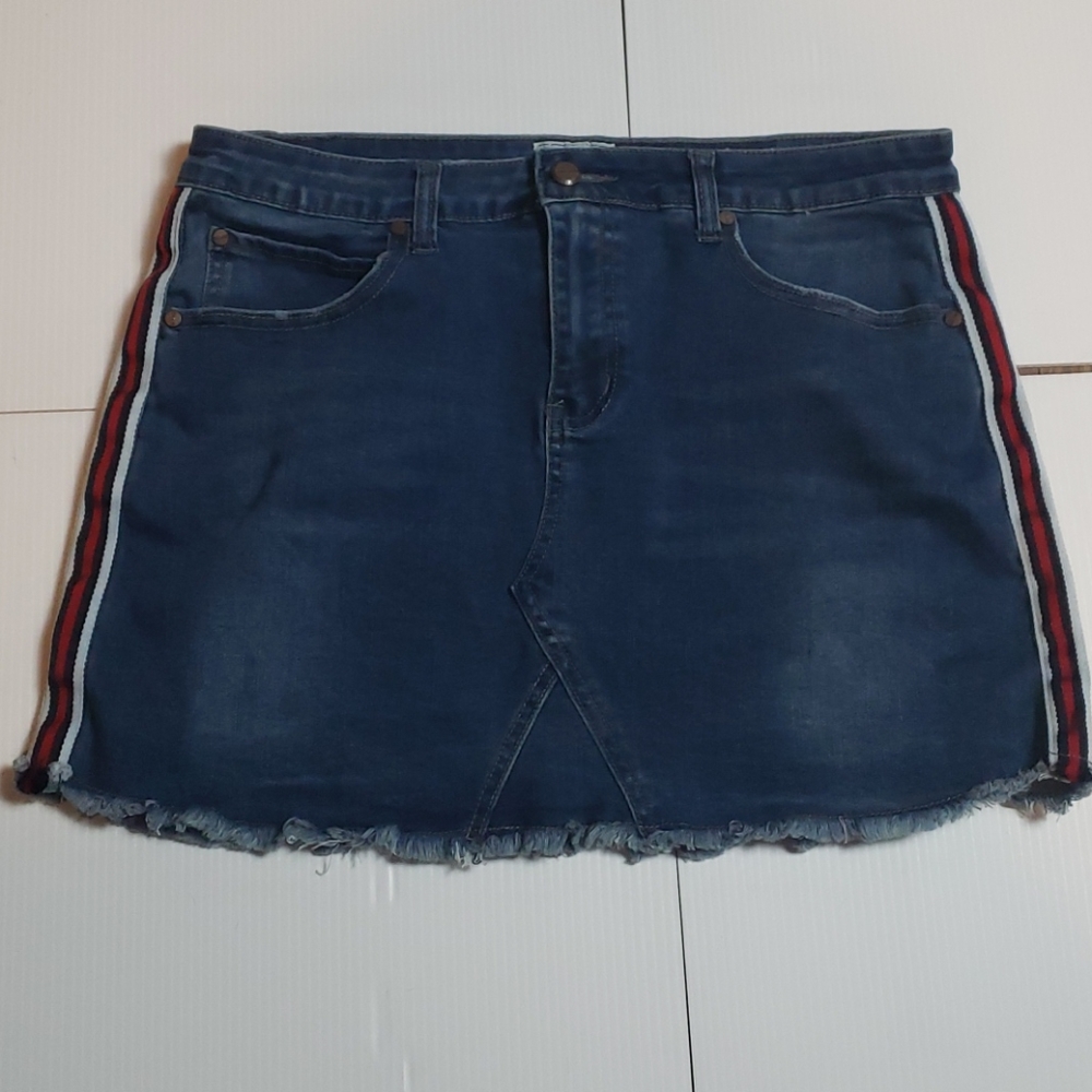 Stripped jean skirt